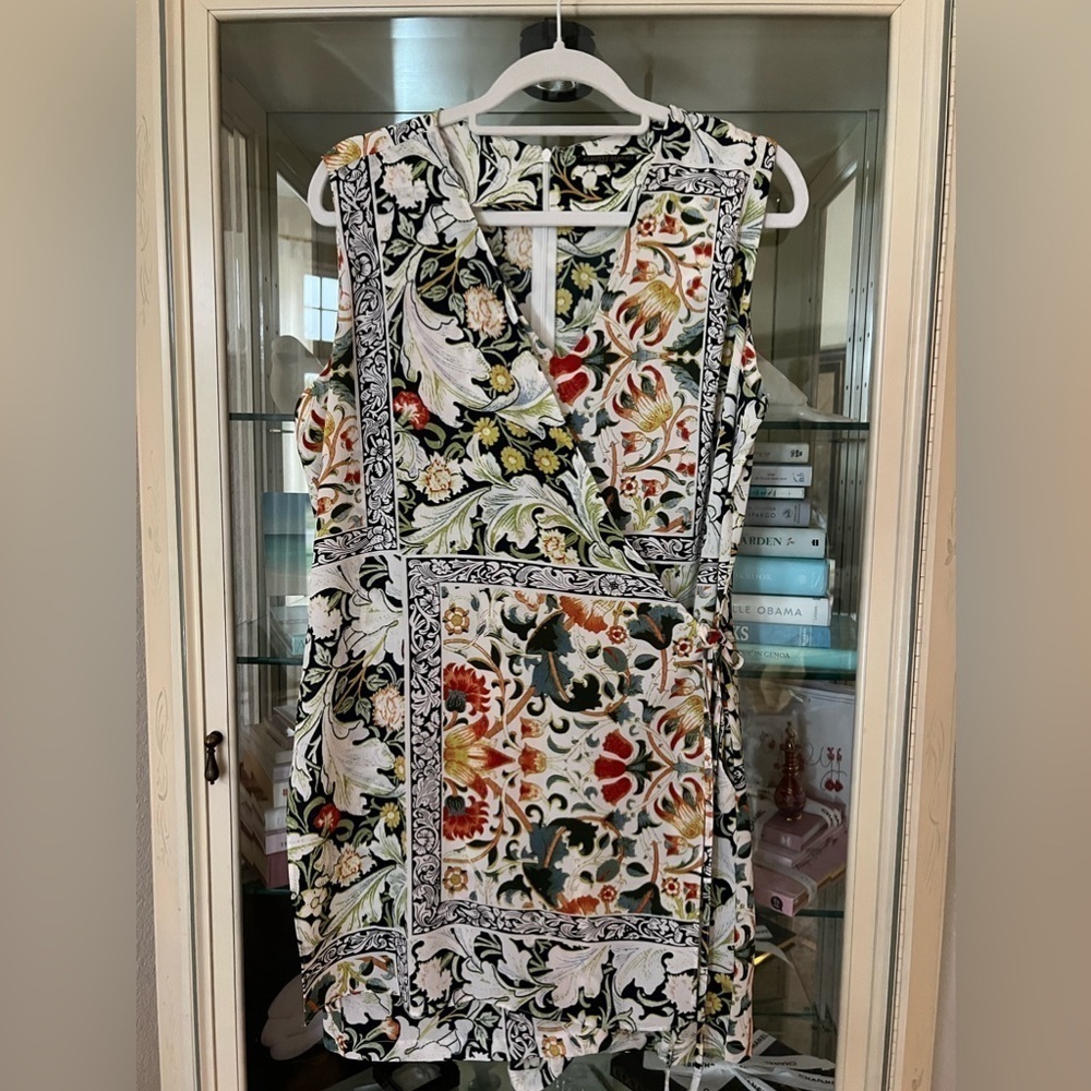 NWOT Alberto Makali New York Print Romper Size 12